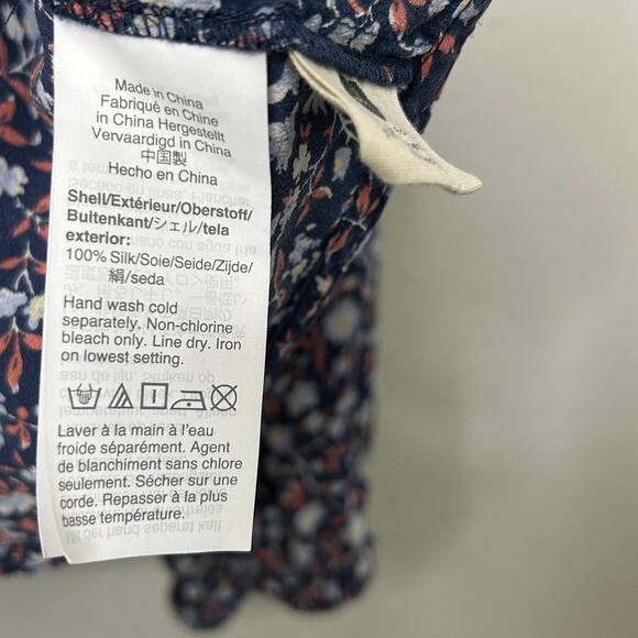 Madewell Womens Silk V Neck Peplum Blouse Size XS in Harvest Vine Floral - Picture 7 of 7